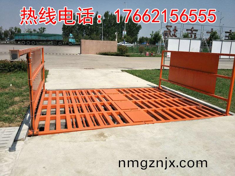 工程(cheng)洗(xi)車(che)檯(tai)的內部要經(jing)常疎通(tong)