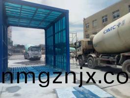 濟寧(ning)中京龍門洗(xi)車機(ji)現(xian)場(chang)